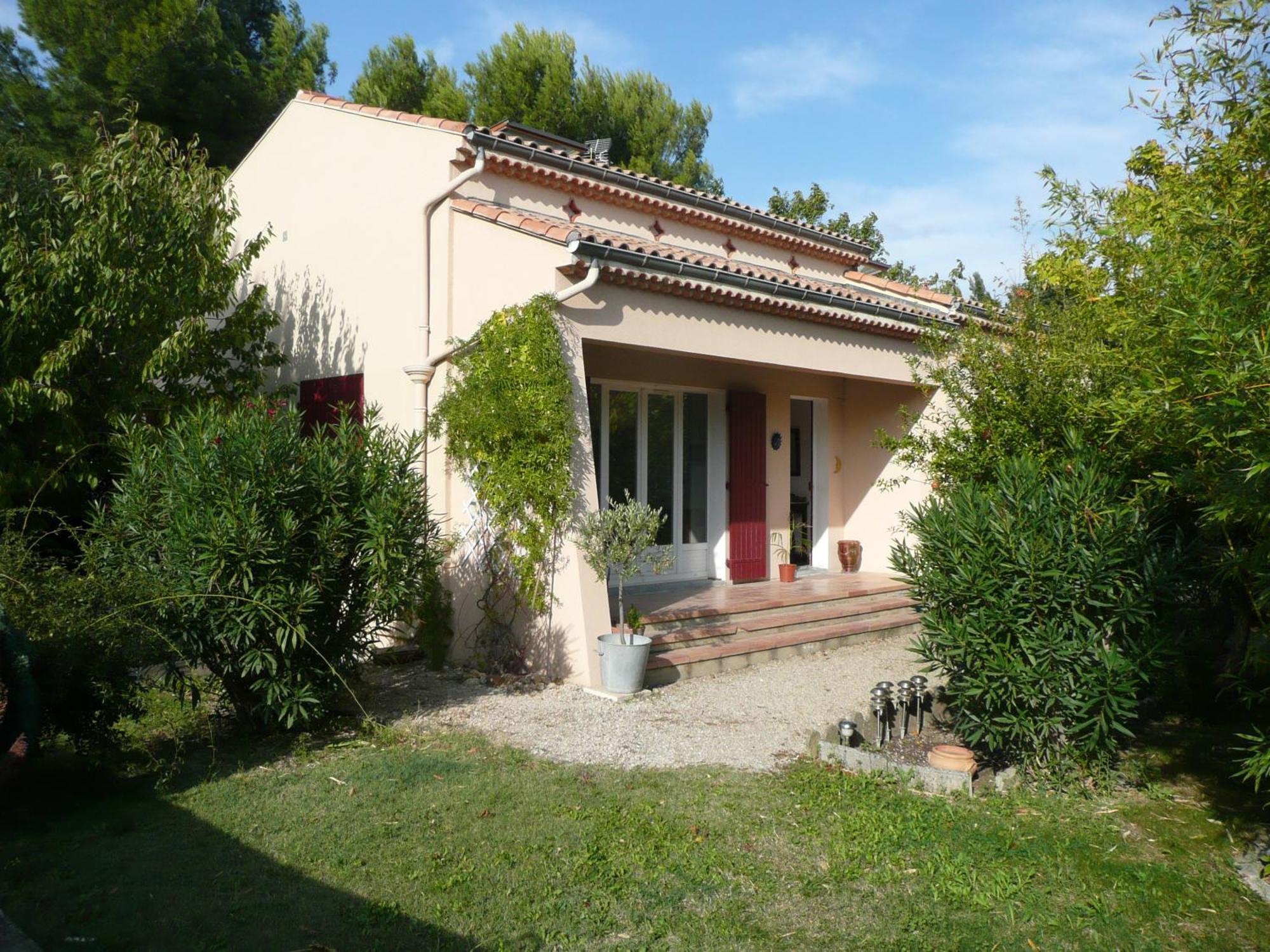 Villa " Les Bambous " , Jardin , Terrasse , Climatisation , Wifi , Parking Avignon Bagian luar foto